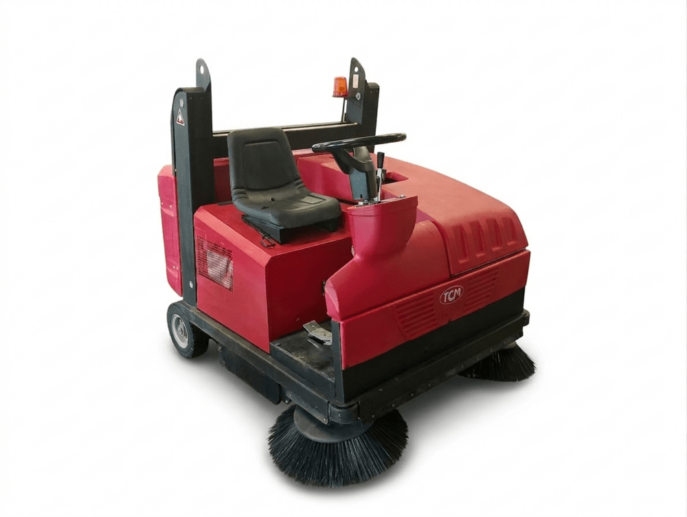 Spazzatrice uomo a bordo Sweeper RCM Nove E